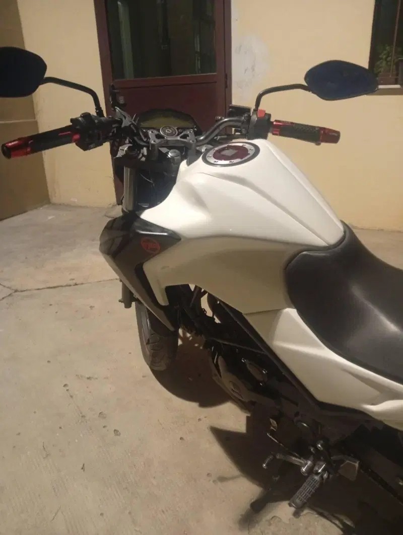 Sym SymNH 125 Xcion (2021 - 25) (6)