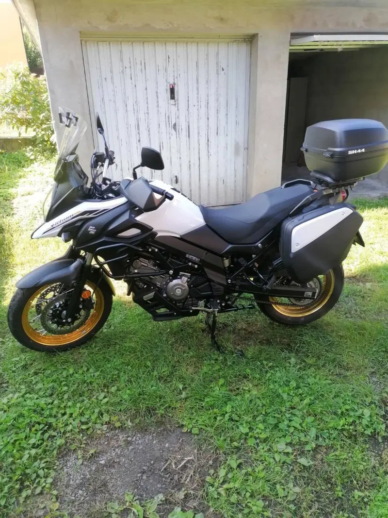Suzuki V-Strom 650XT (2021 - 25) (2)