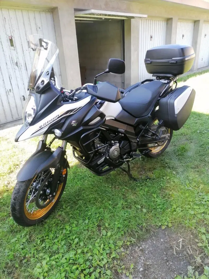 Suzuki V-Strom 650XT (2021 - 25) (3)