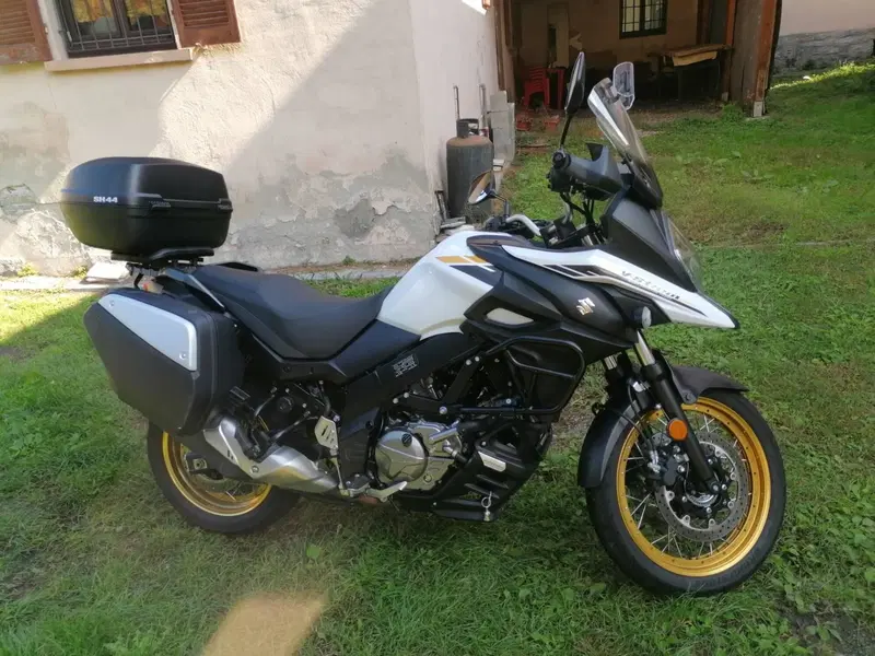 Suzuki V-Strom 650XT (2021 - 25) (4)