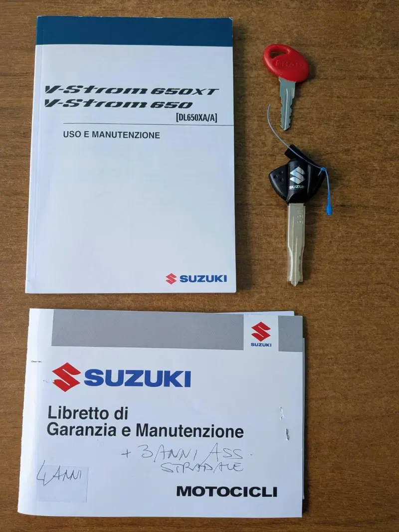 Suzuki V-Strom 650XT (2021 - 25) (9)