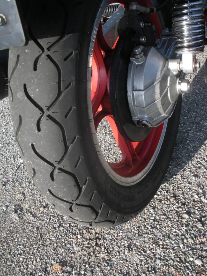 Moto Guzzi V65 Lario (5)