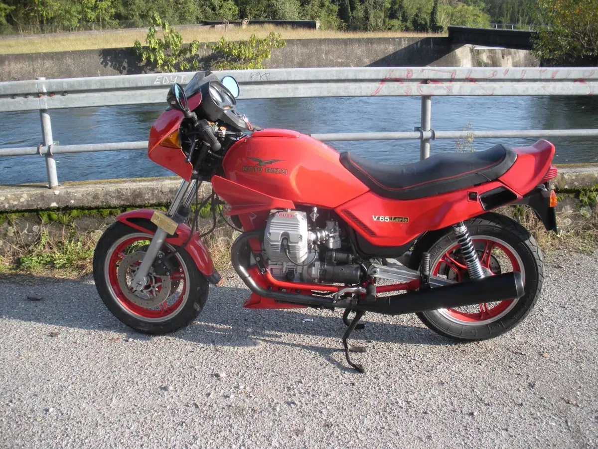Moto Guzzi V65 Lario (6)