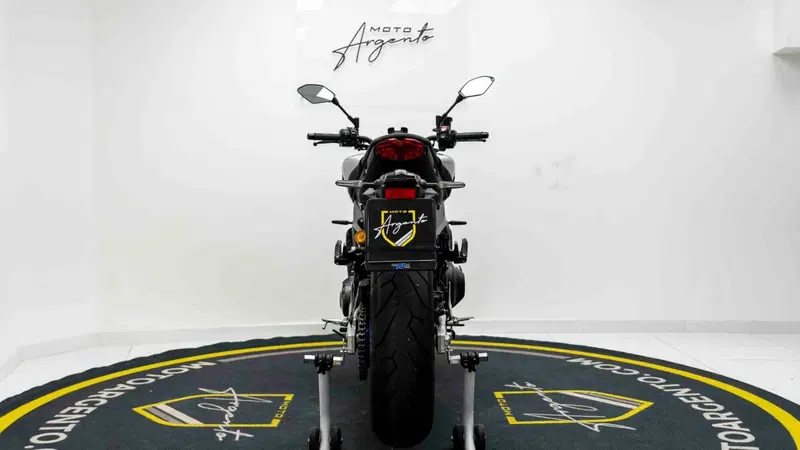 Yamaha MT-09 SP (2021 - 23) (4)