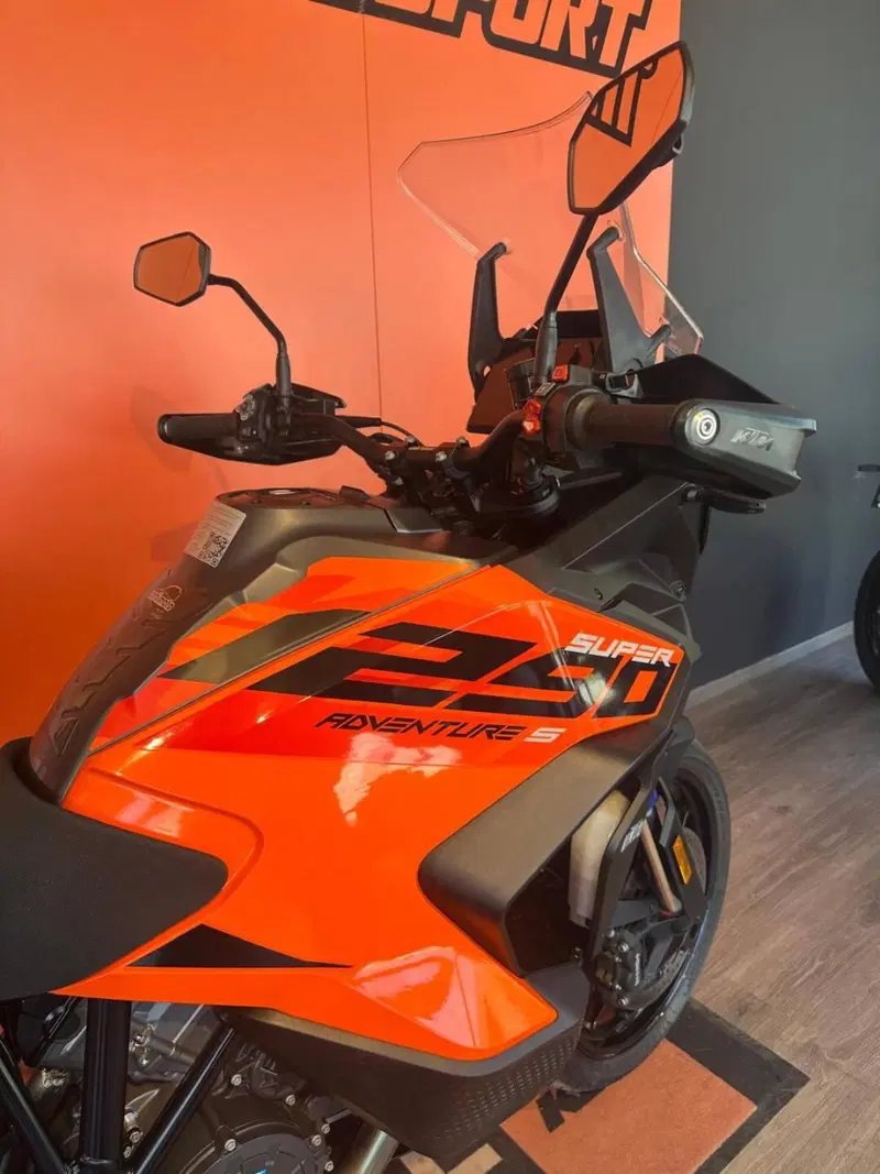 KTM 1290 Super Adventure S (2022 - 25) (3)