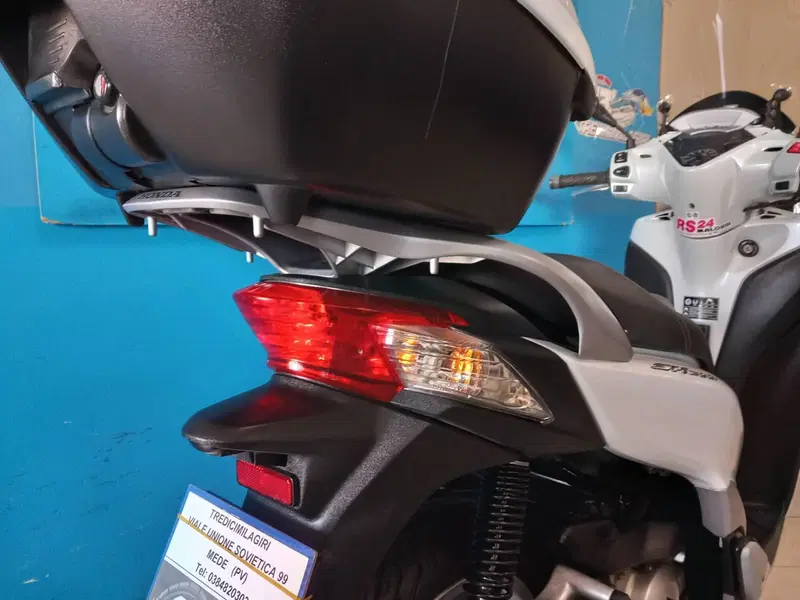 Honda SH 300 i (2011 - 14) (14)