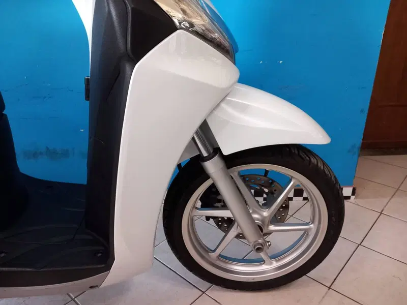 Honda SH 300 i (2011 - 14) (18)