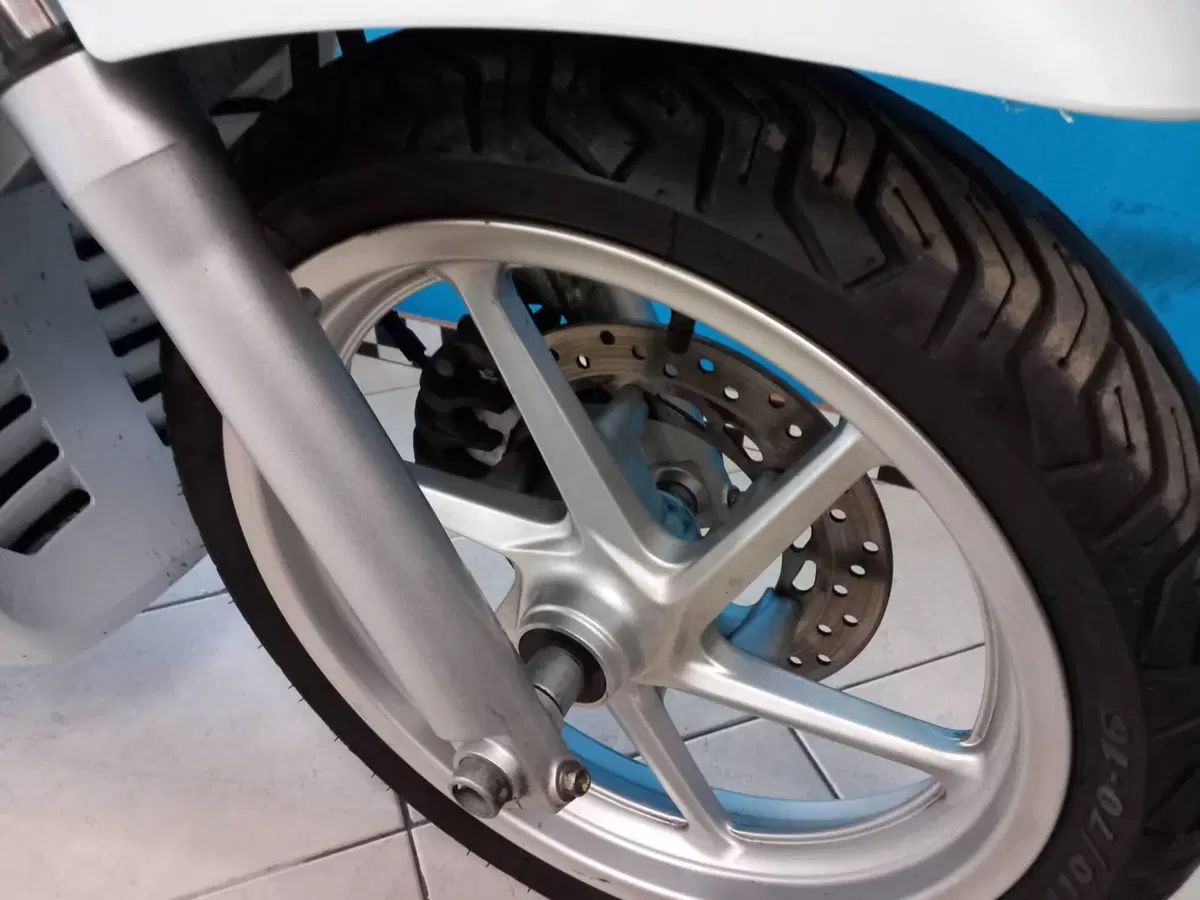 Honda SH 300 i (2011 - 14) (19)