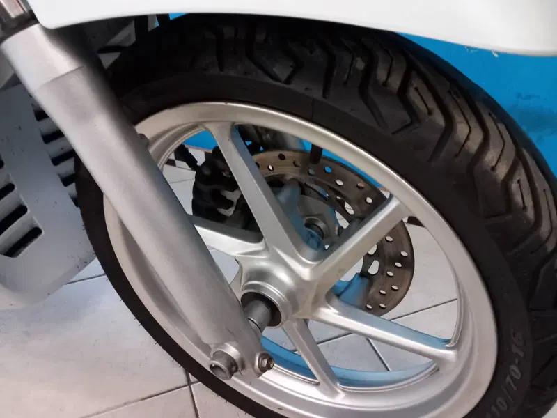 Honda SH 300 i (2011 - 14) (19)