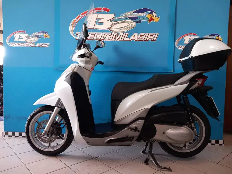 Honda SH 300 i (2011 - 14) (4)