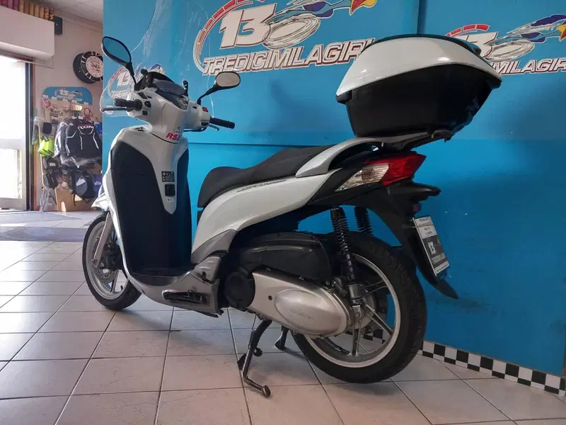 Honda SH 300 i (2011 - 14) (6)