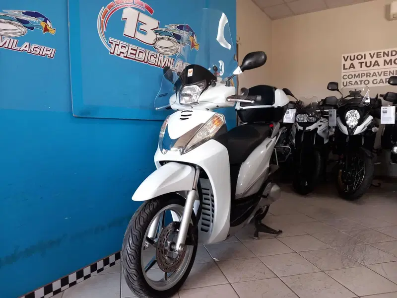 Honda SH 300 i (2011 - 14) (5)