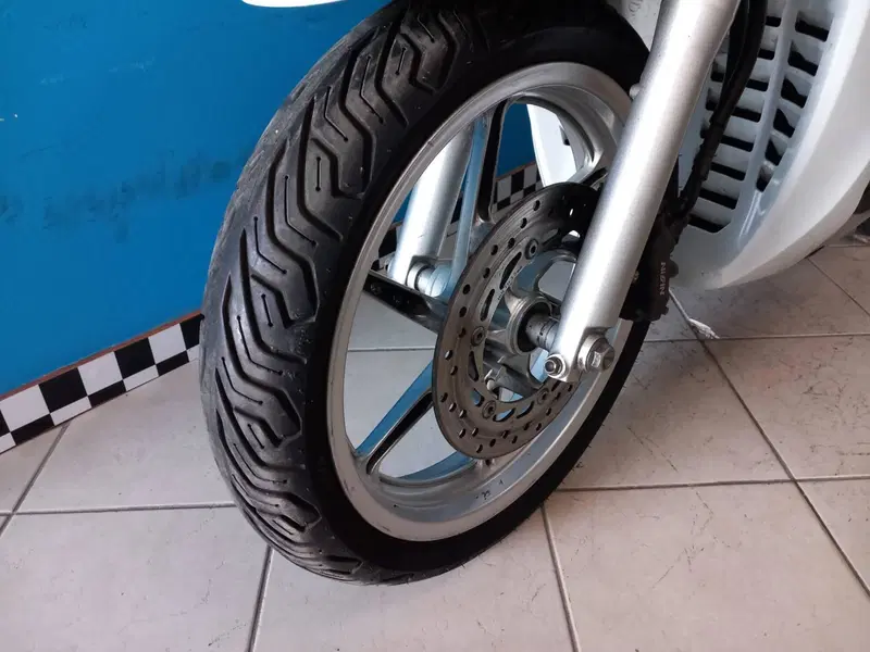 Honda SH 300 i (2011 - 14) (7)