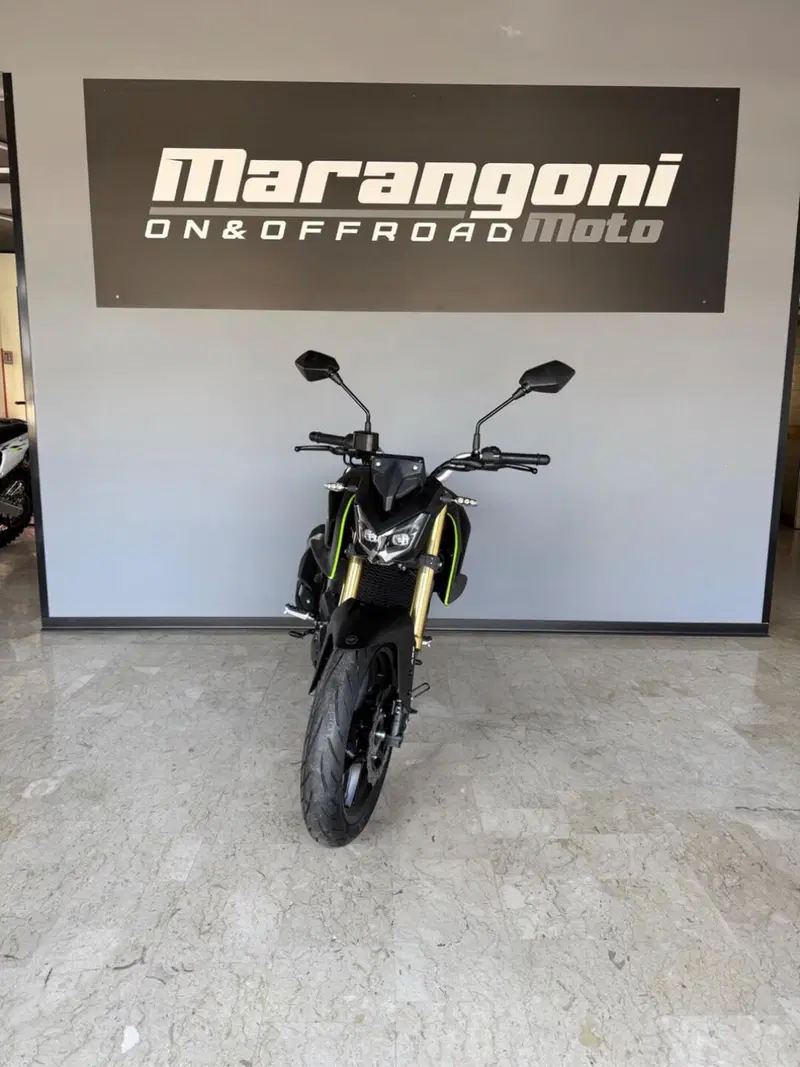 QJ Motor SRK 125 S (2025 - 26) (3)