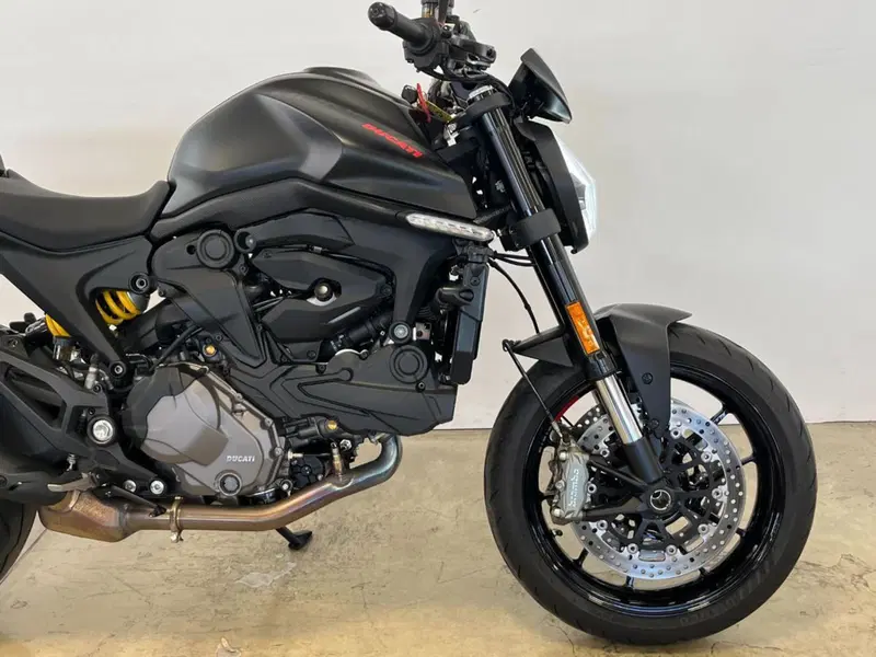 Ducati Monster 937 (2021 - 25) (5)