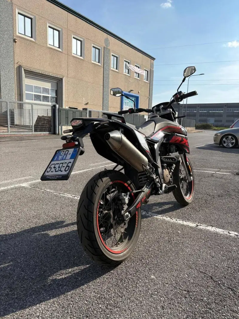 FB Mondial SMX 125 Motard (2021 - 24) (7)