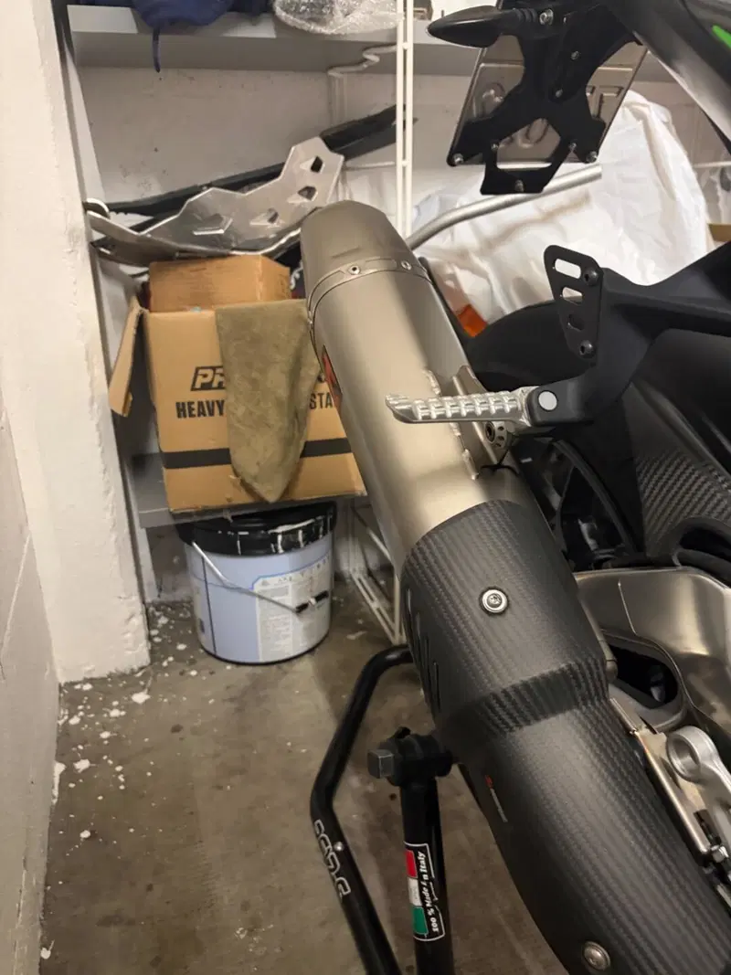 Aprilia Tuono V4 Factory (2019 - 20) (8)