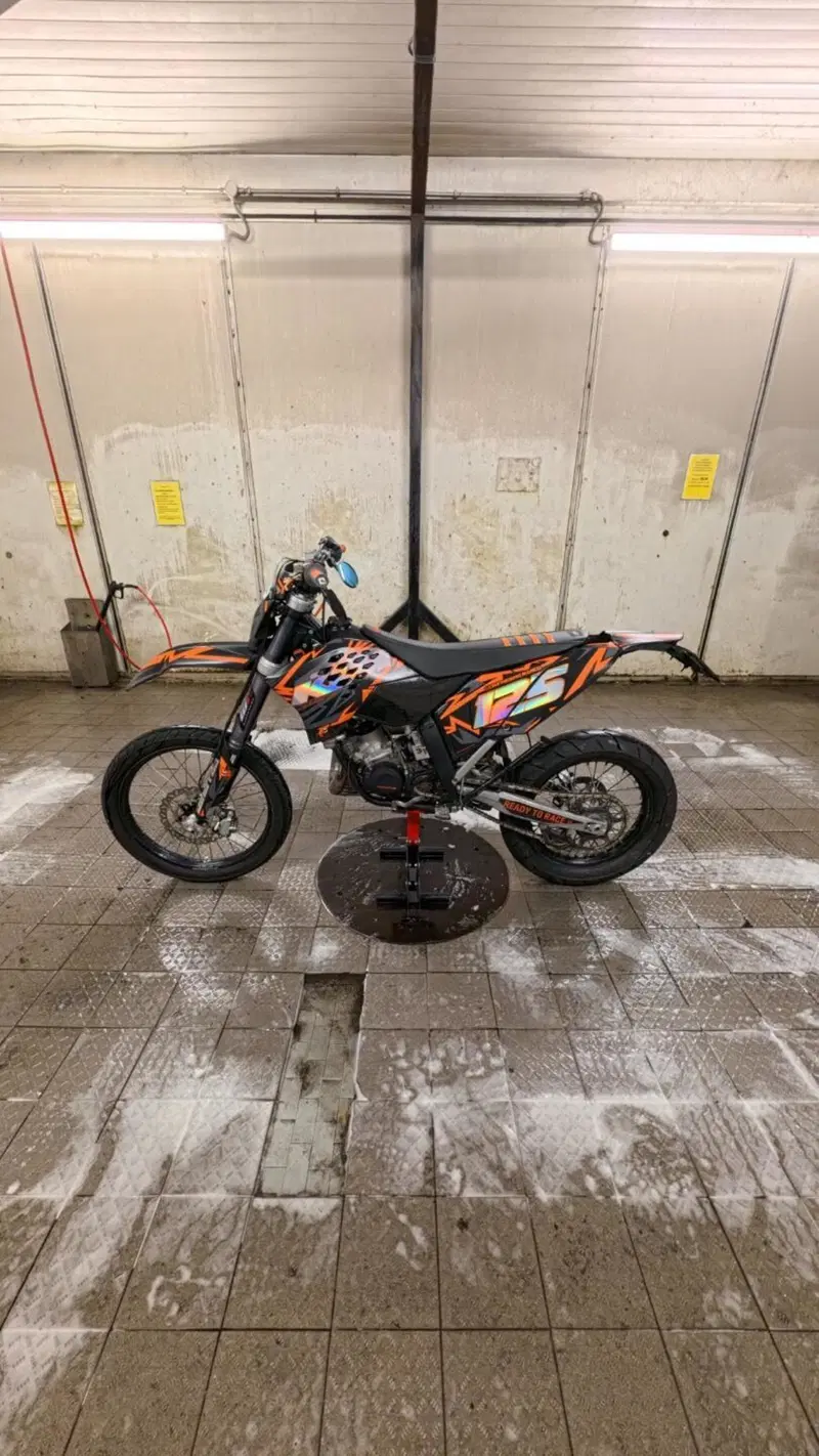 KTM 125 EXC (2008) (2)