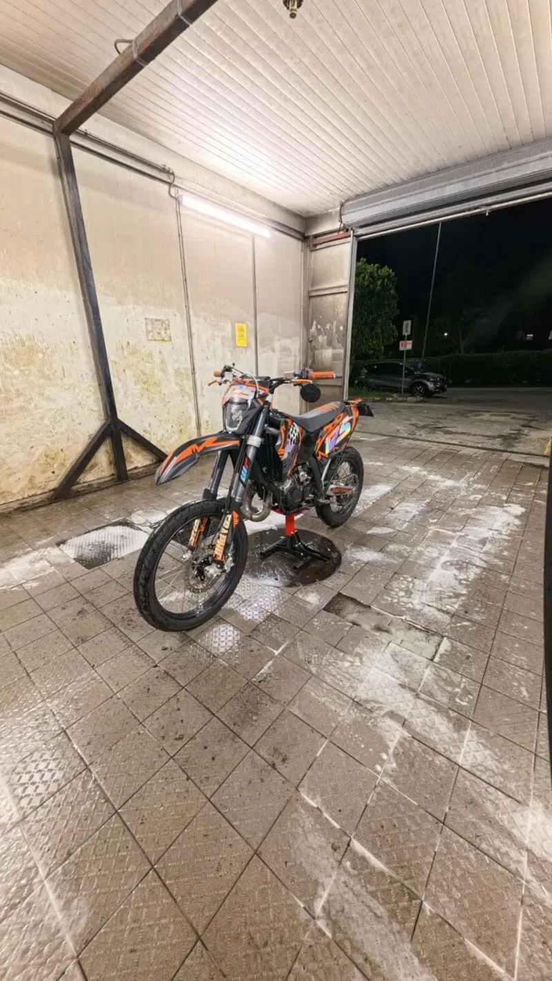 KTM 125 EXC (2008) (4)