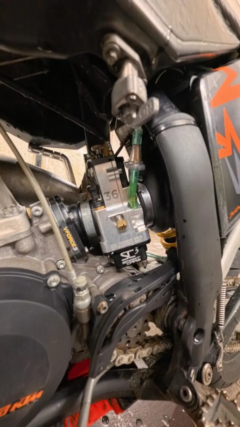 KTM 125 EXC (2008) (7)