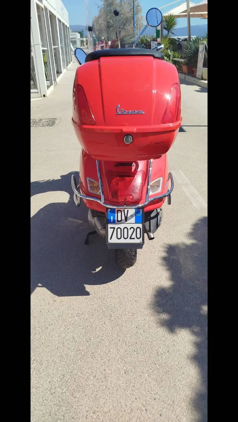 Vespa GTS 300 Super (2008 - 16) (5)