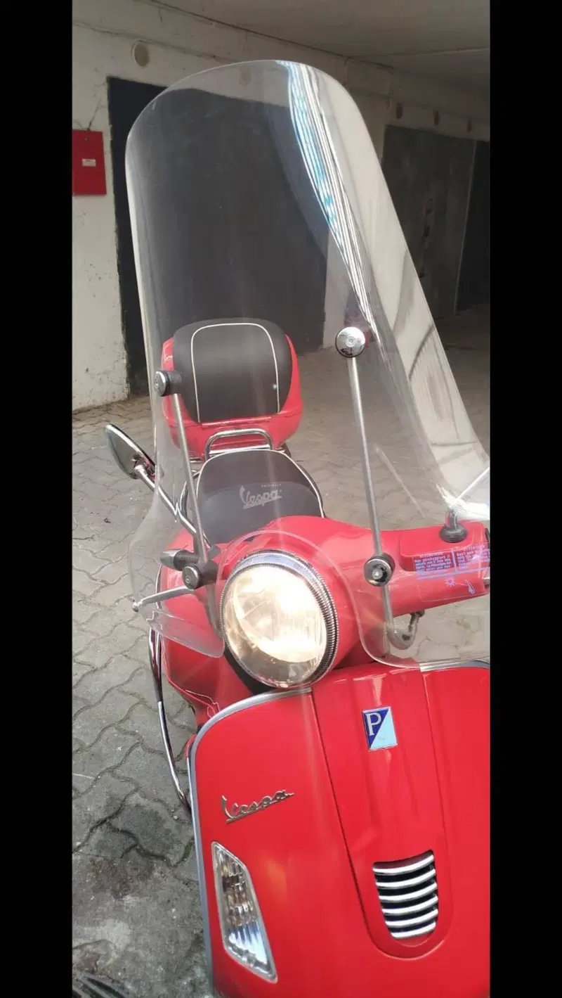 Vespa GTS 300 Super (2008 - 16) (10)