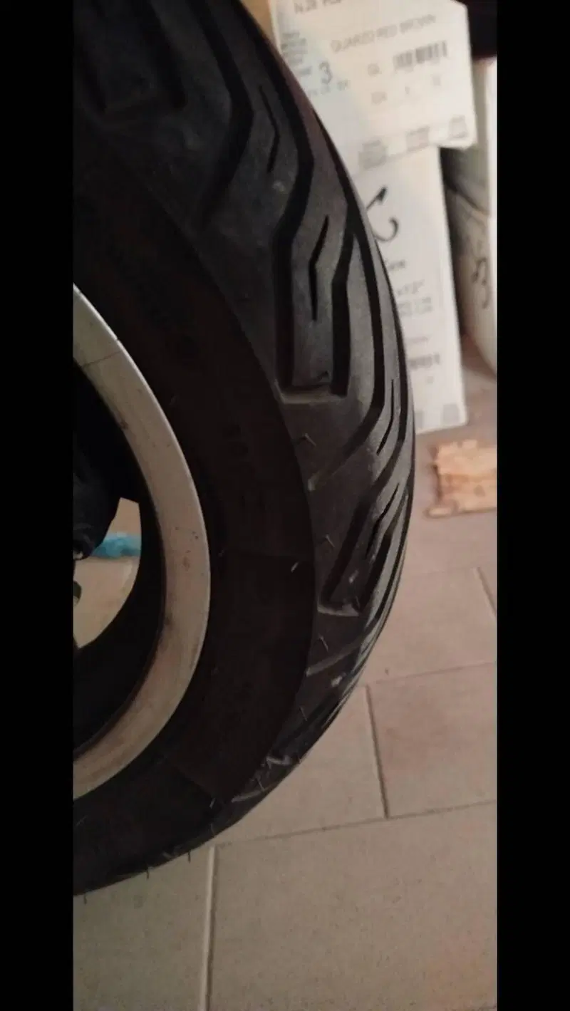 Vespa GTS 300 Super (2008 - 16) (12)