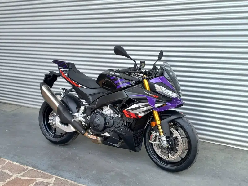 Aprilia Tuono V4 Factory (2025 - 26) (4)