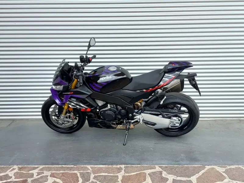 Aprilia Tuono V4 Factory (2025 - 26) (6)