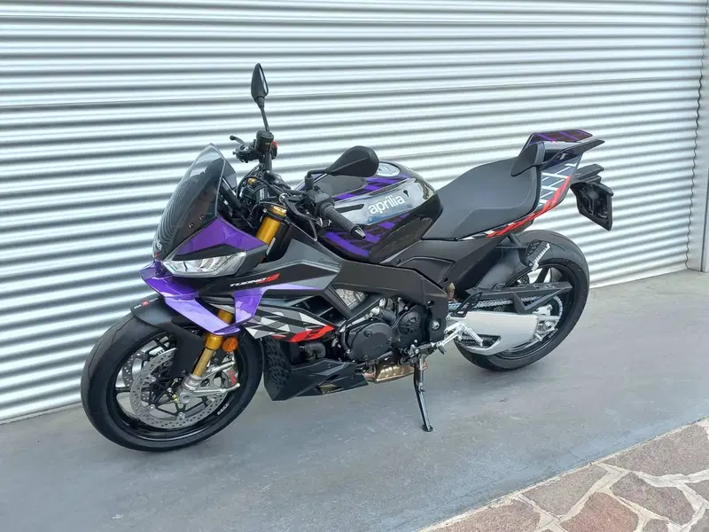 Aprilia Tuono V4 Factory (2025 - 26) (5)