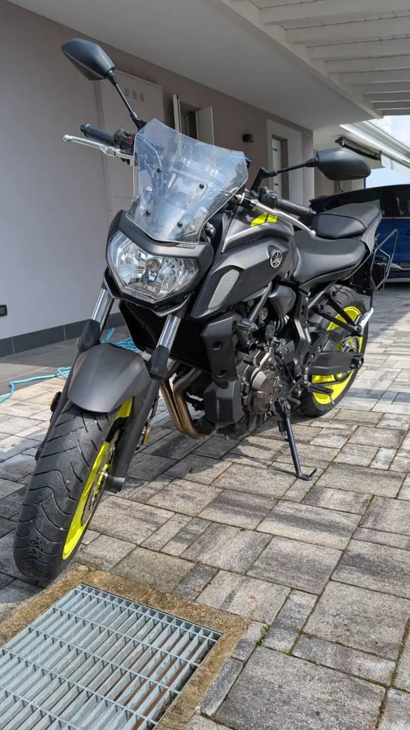 Yamaha MT-07 (2018 - 20) (4)