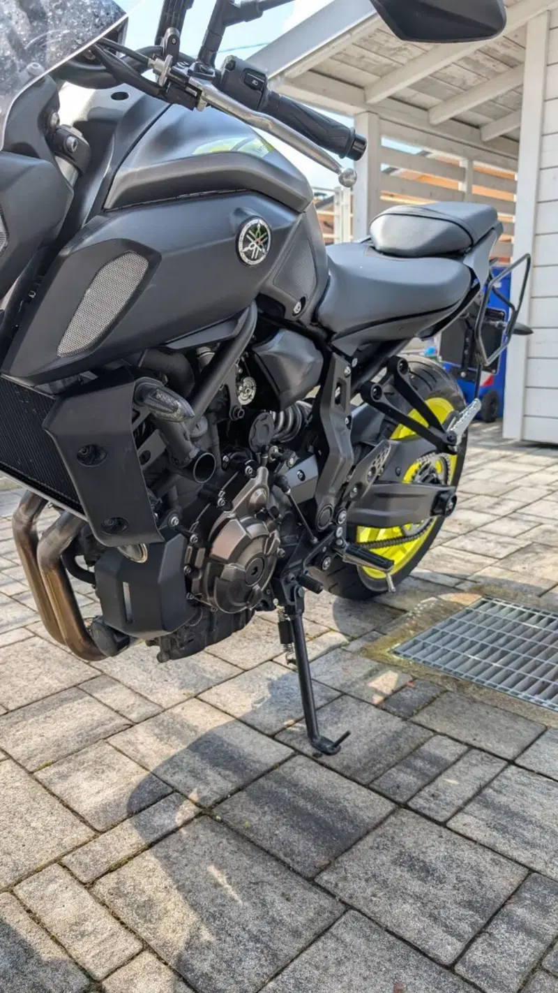 Yamaha MT-07 (2018 - 20) (6)