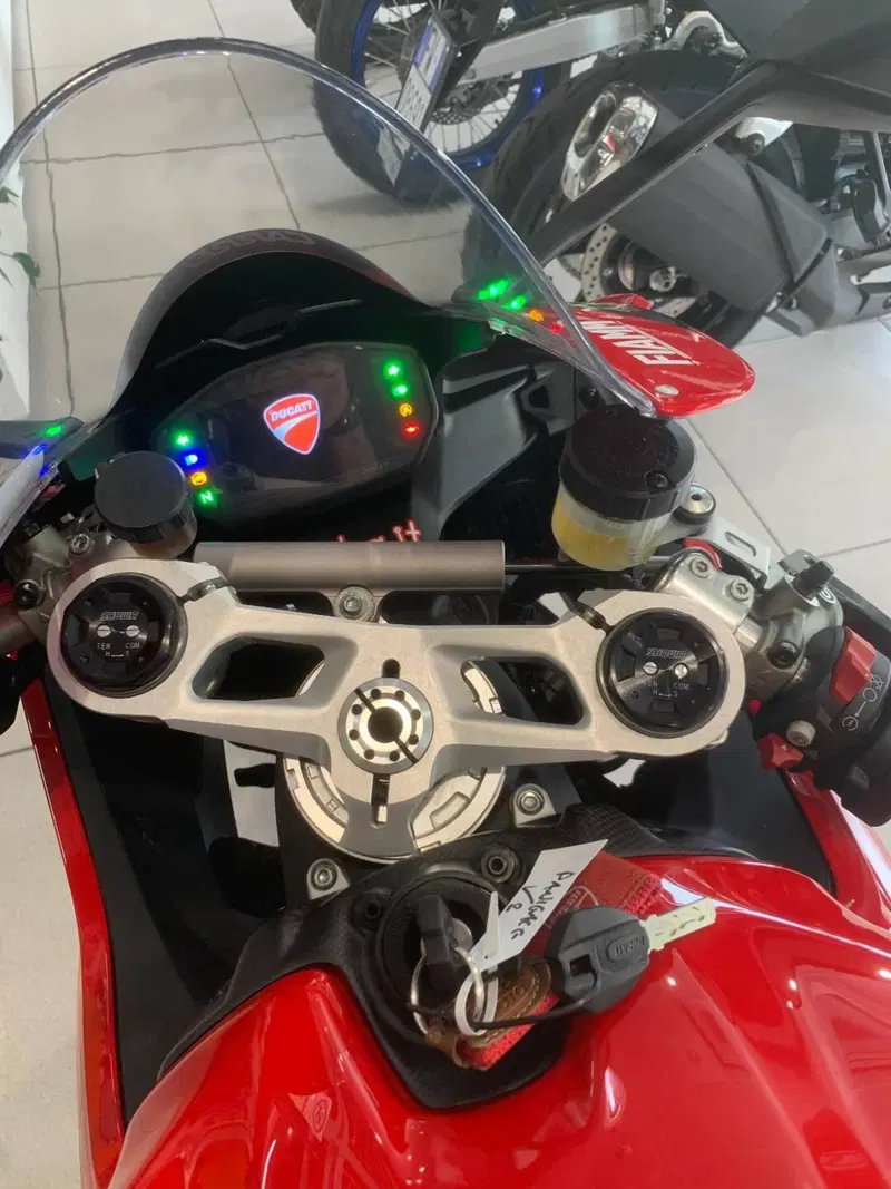 Ducati Panigale V2 (2021 - 24) (6)
