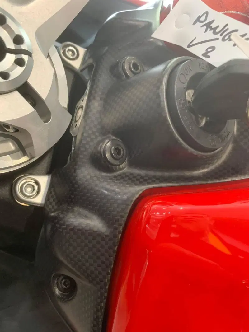 Ducati Panigale V2 (2021 - 24) (8)