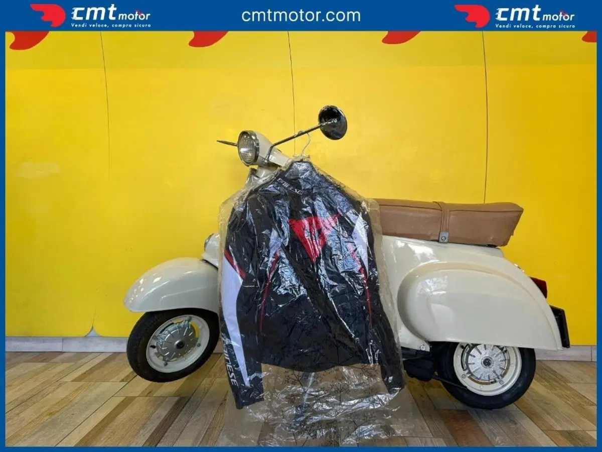 Vespa (3)