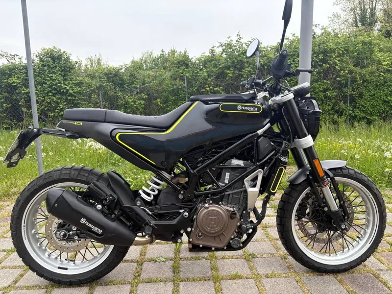 Husqvarna Svartpilen 401 (2018 - 19) (2)