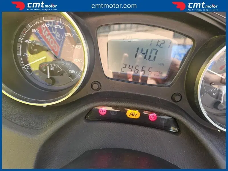 Piaggio Mp3 350 ie ABS (2020) (5)