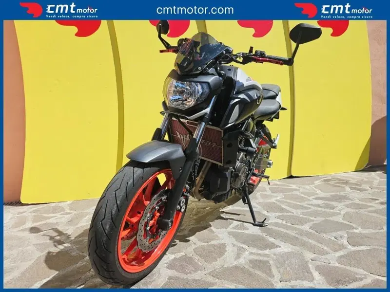 Yamaha MT-07 (2018 - 20) (2)