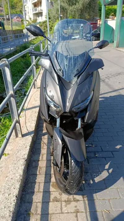 Yamaha X-Max 300 (2021 - 24) usata