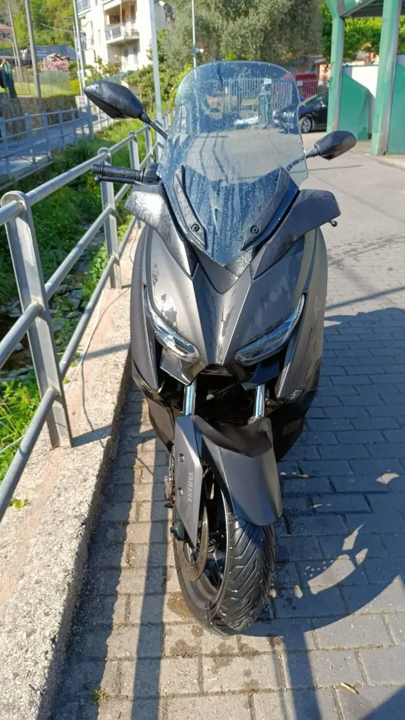 Yamaha X-Max 300 (2021 - 24)