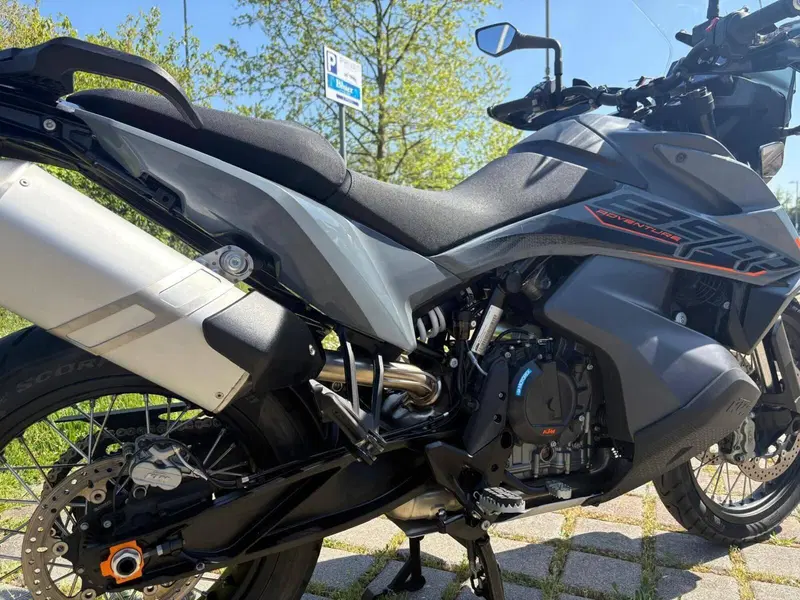 KTM 890 Adventure (2022) (7)