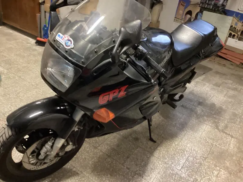 Kawasaki gpz 1000 (2)