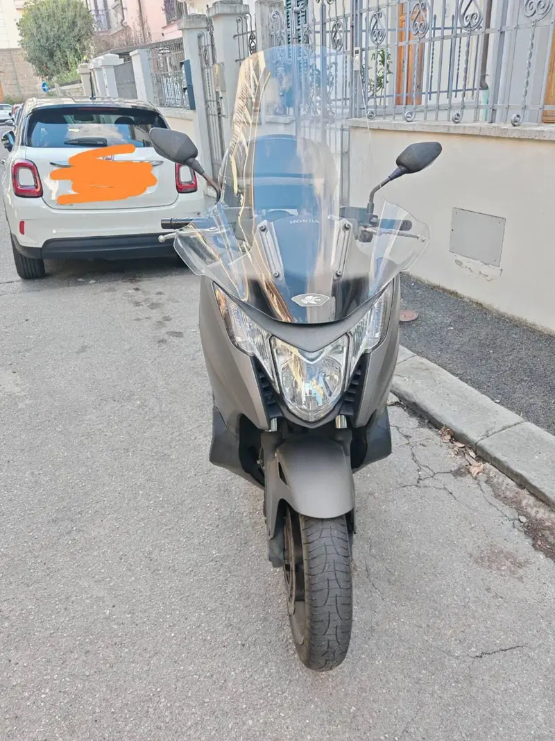 Honda Integra 750 DCT ABS (2014 - 15) (4)