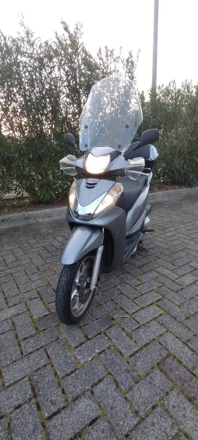 Honda SH 300 i ABS (2013 - 14) (15)