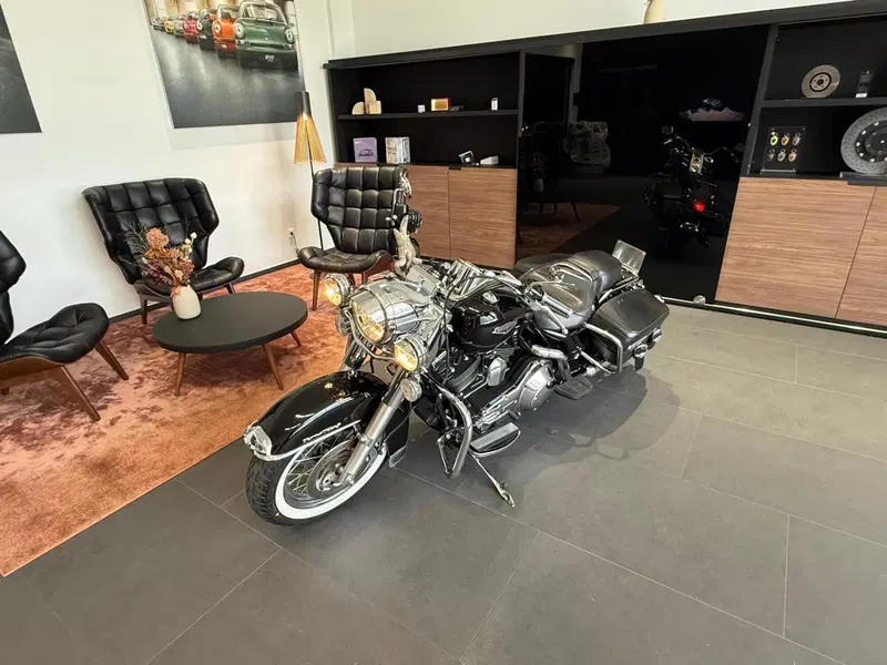 Harley-Davidson 1450 Road King Classic (2003 - 05) - FLHRCI (3)