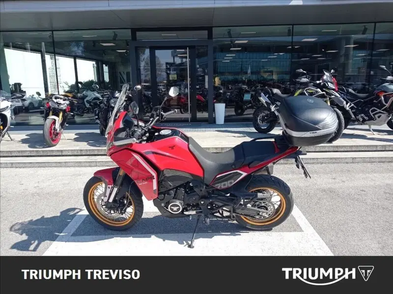 Moto Morini X-Cape 700 Gold Edition (2025 - 26) (2)