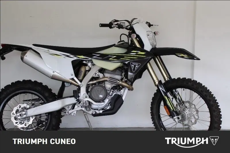 Triumph TF 250-E (2026)