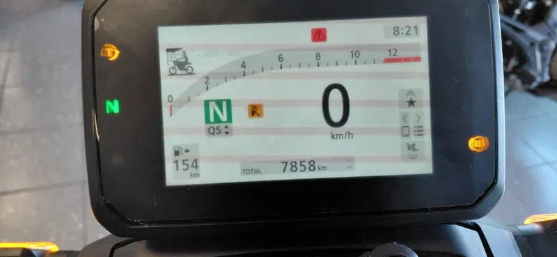 Honda CB 1000 Hornet SP (2025 - 26) (3)