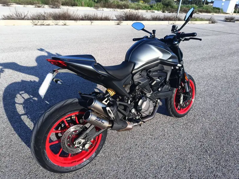 Ducati Monster 937 + (2021 - 25) (12)