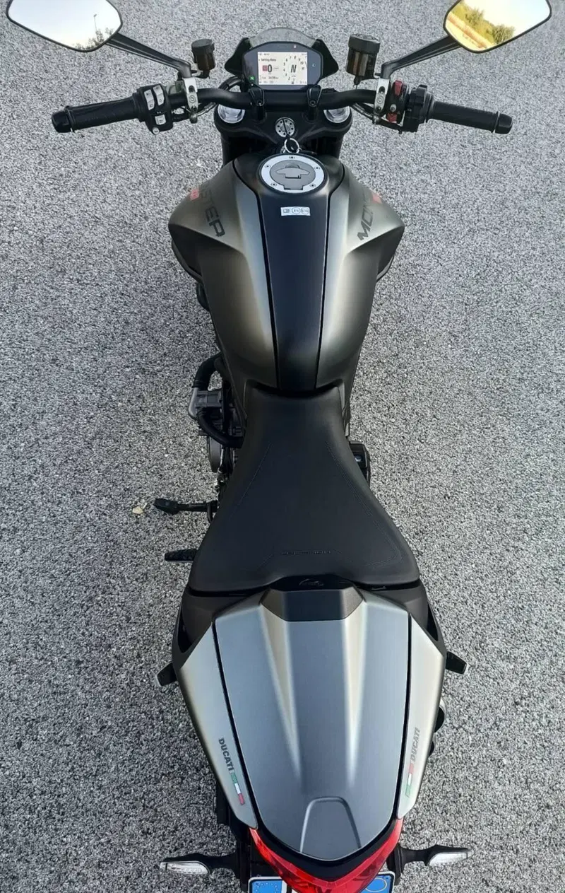 Ducati Monster 937 + (2021 - 25) (16)